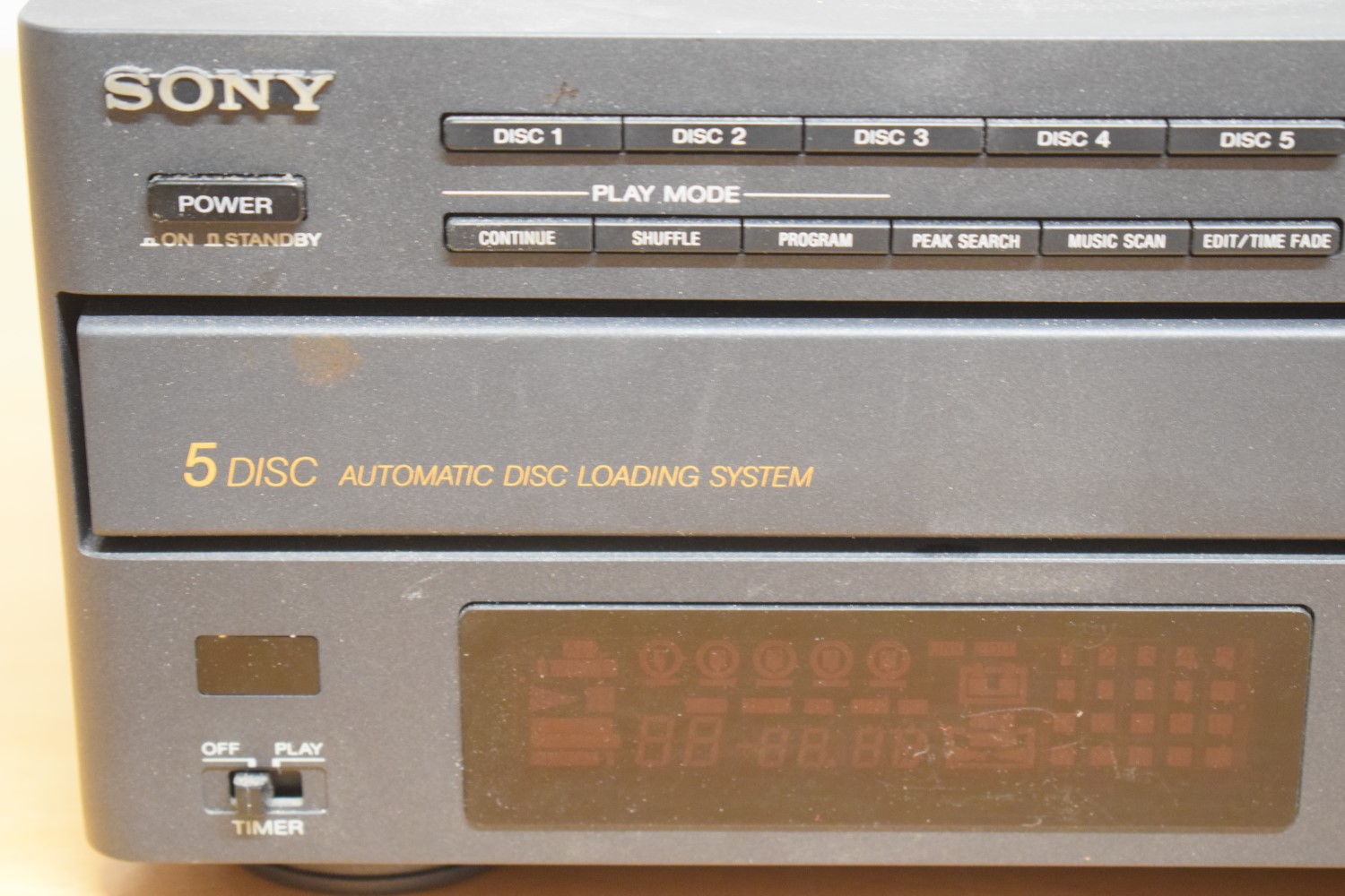 Sony CDP-C311M 5-CD Spieler Wechsler 