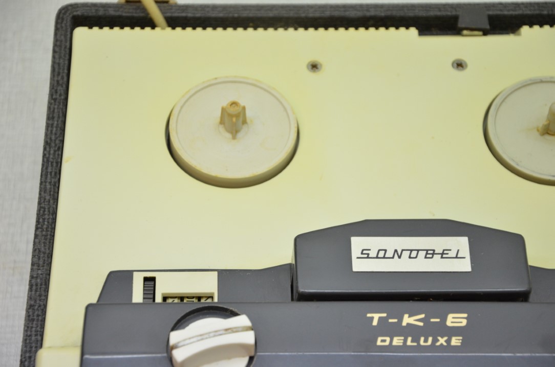 Sonobel T-K-6 DeLuxe Röhren Tonbandmaschine – Nummer 2
