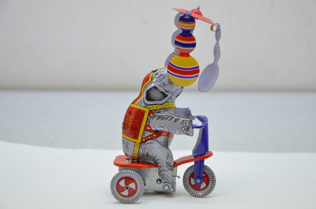 Zinn Blechspielzeug: Elefant auf ein Fahrrad – in Schachtel