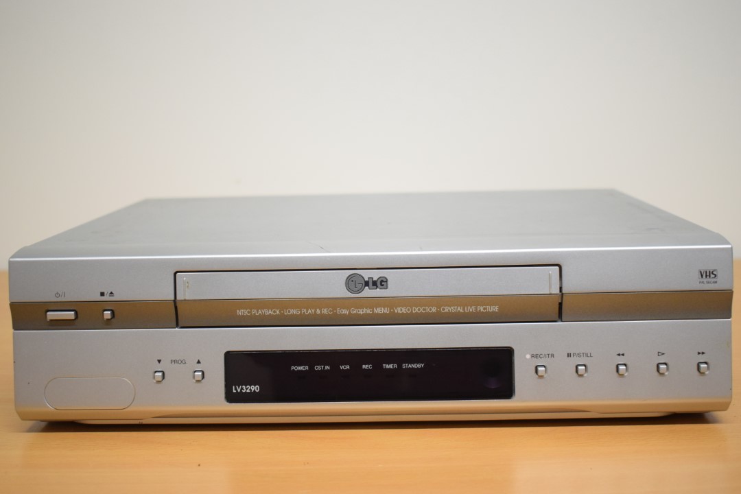 LG LV3290 VCR Videorekorder mit Fernbedienung
