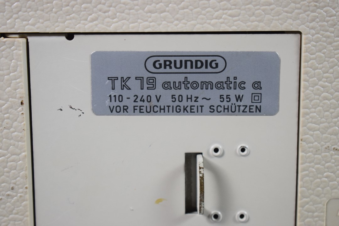 Grundig TK-19 Tonbandgerät