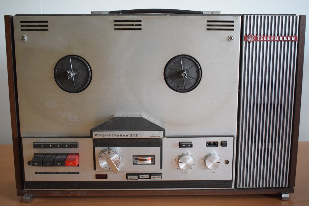 Telefunken Magnetophon 212 4Spur Tonbandmaschine