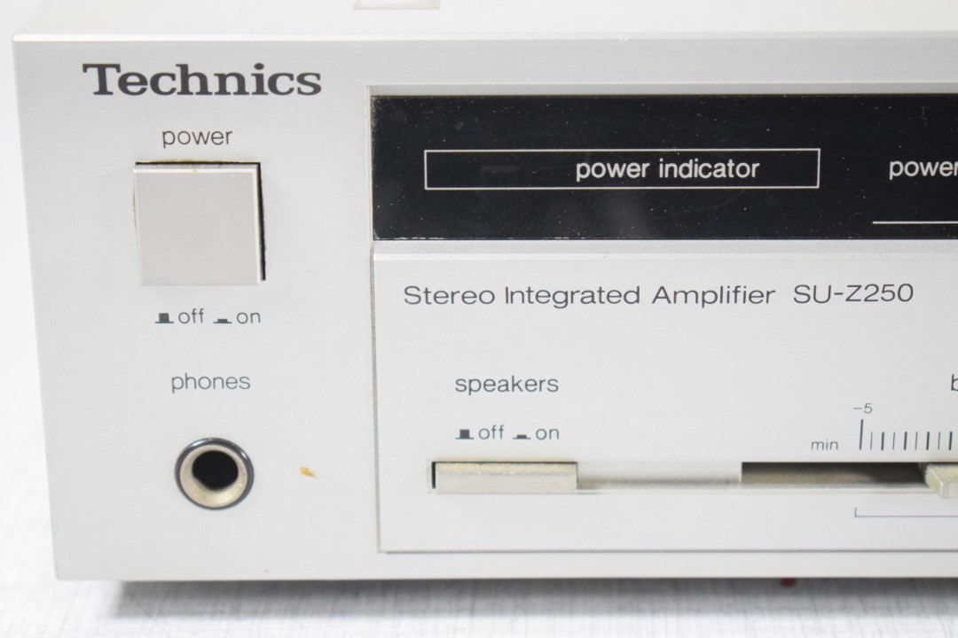 Technics SU-Z250 Stereo Verstärker