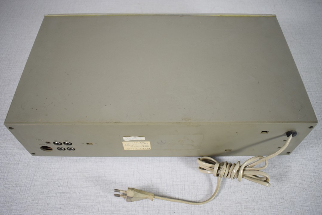 Philips F-6112 Kassettengerät