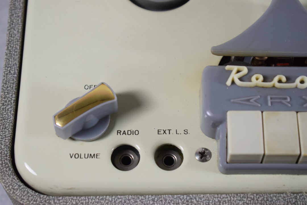 Nuova Faro Record Röhren Tonbandmaschine