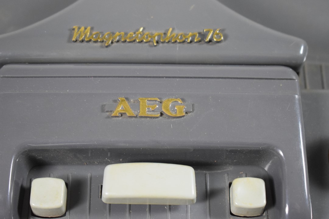 AEG Magnetophon 76 Tonbandmaschine