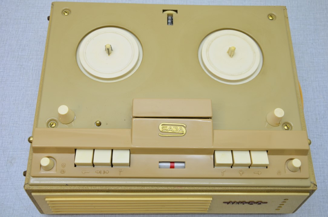 Saja MK-50 Röhren Tonbandmaschine