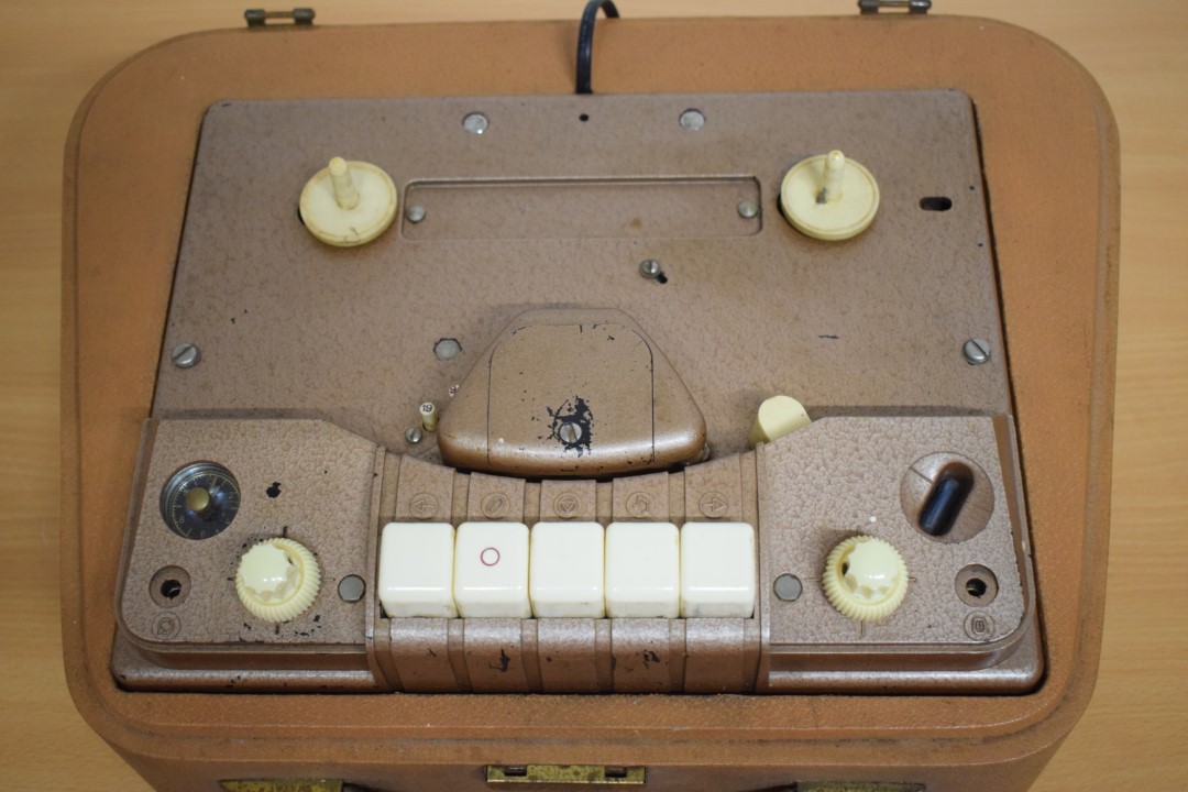 ACEC Lugavox T 1160 Röhren Tonbandmaschine – Nummer 2