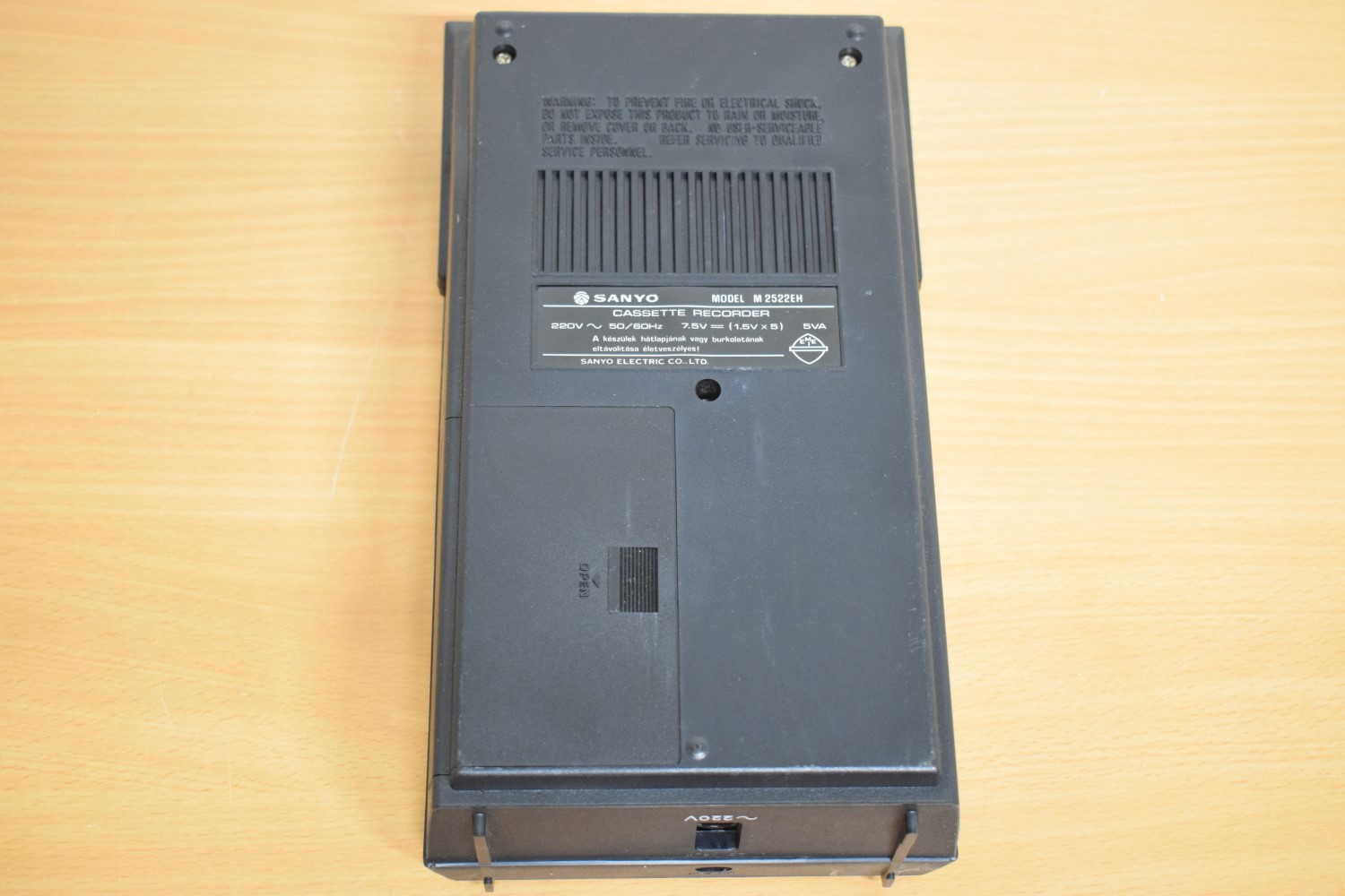 Sanyo Model M 2522EH Tragbar Kassettendeck