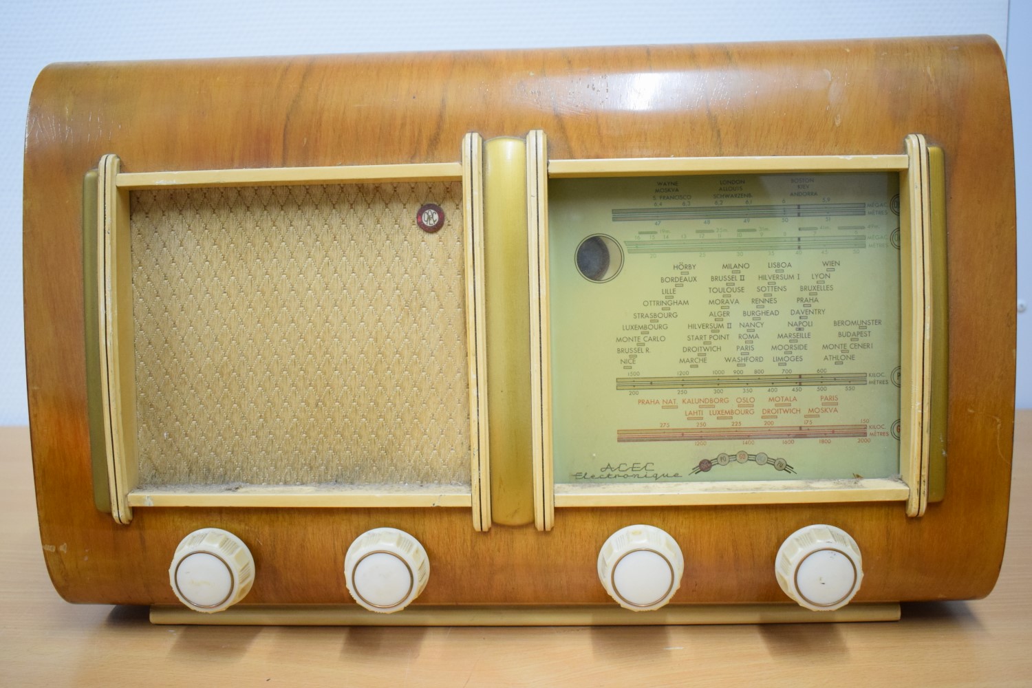 ACEC Type 531 Röhren Radio 
