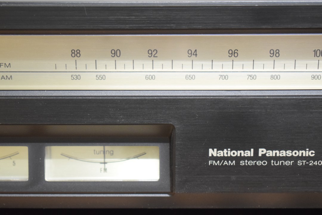 National Panasonic SU-2400 Amplifier & ST-2400 Tuner Stereoanlage