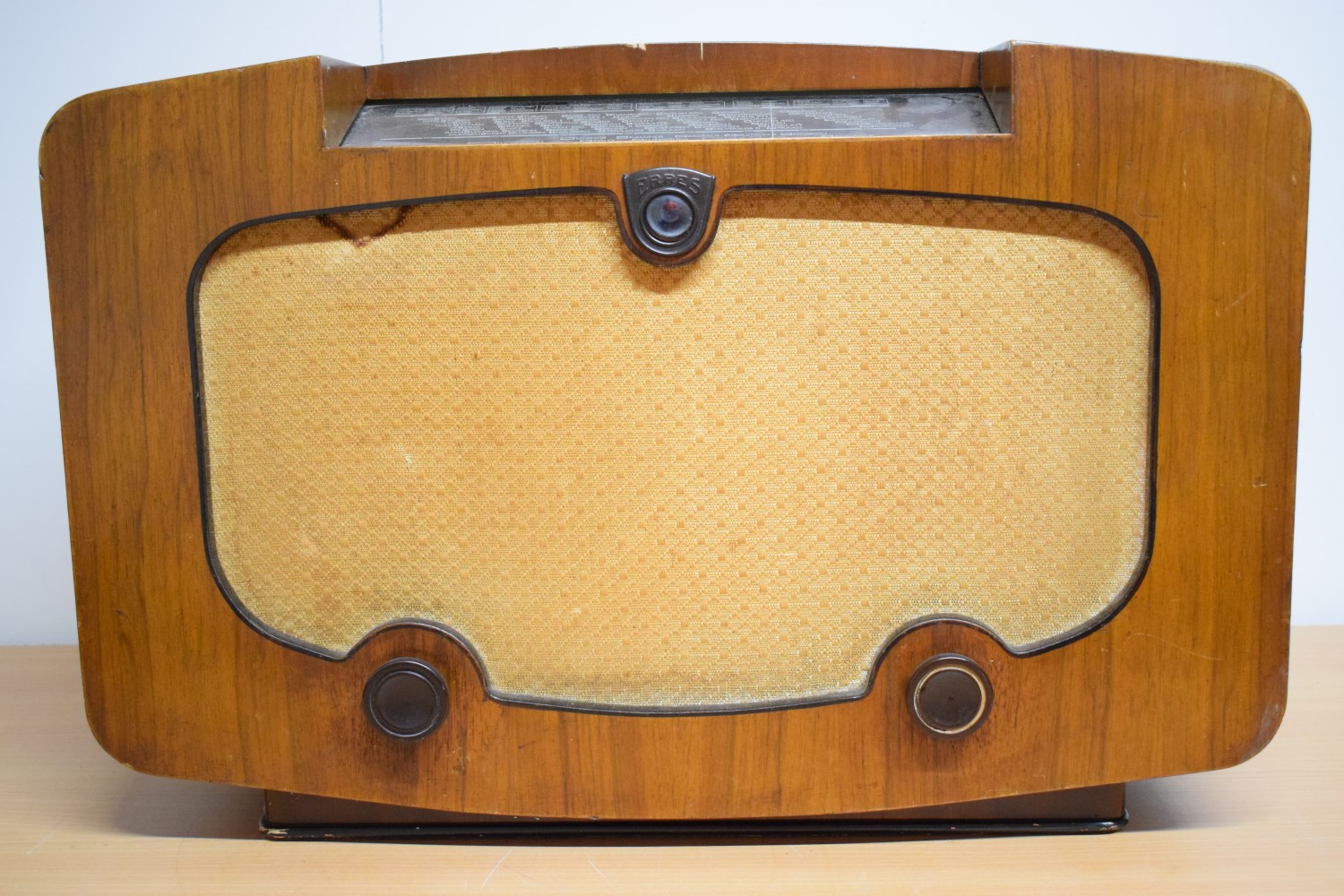 Erres Model KY457 Röhren Radio 