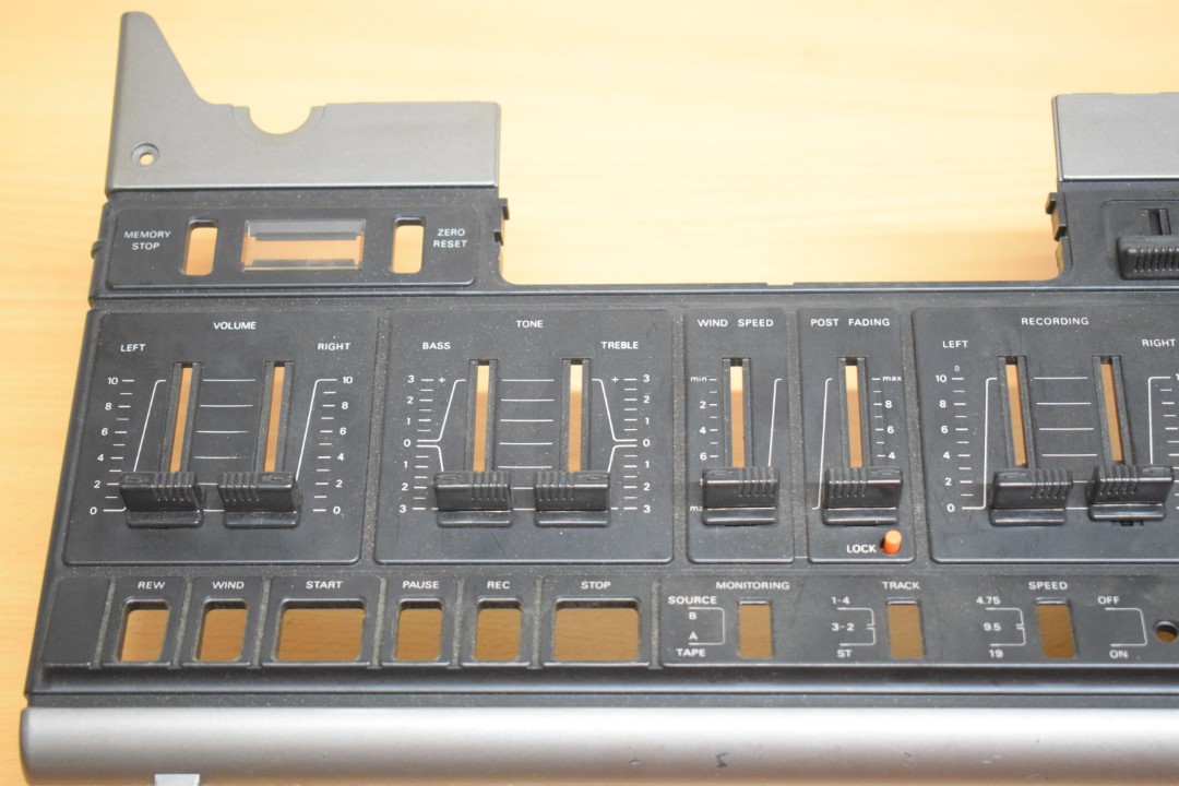 Philips N-4422  -  Unterste Frontplatte Ersatzteil